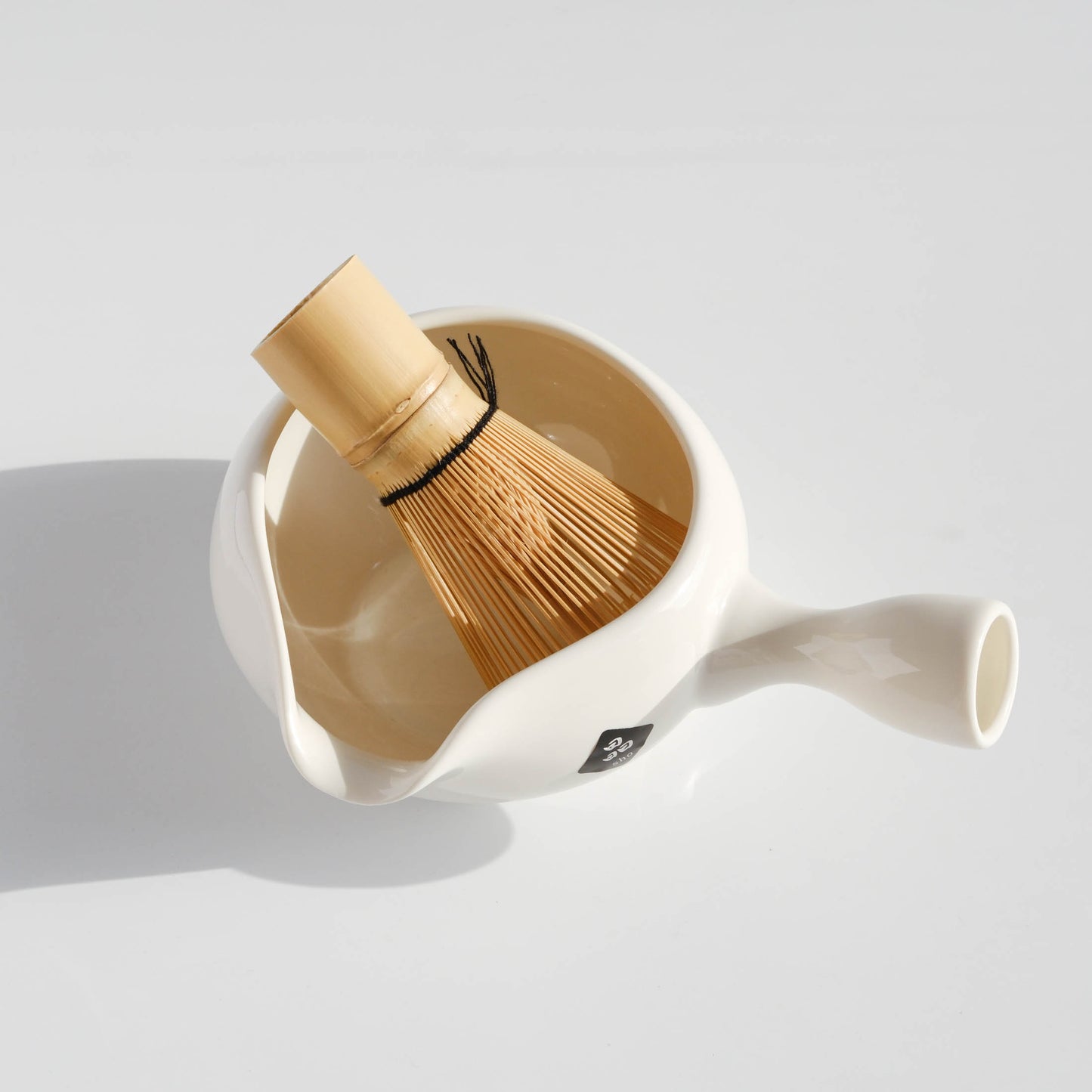 Yuzamashi Matcha Bowl - White Gloss by Shoko-en