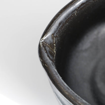 Matcha Bowl with Spout (Large) - Black Kuro