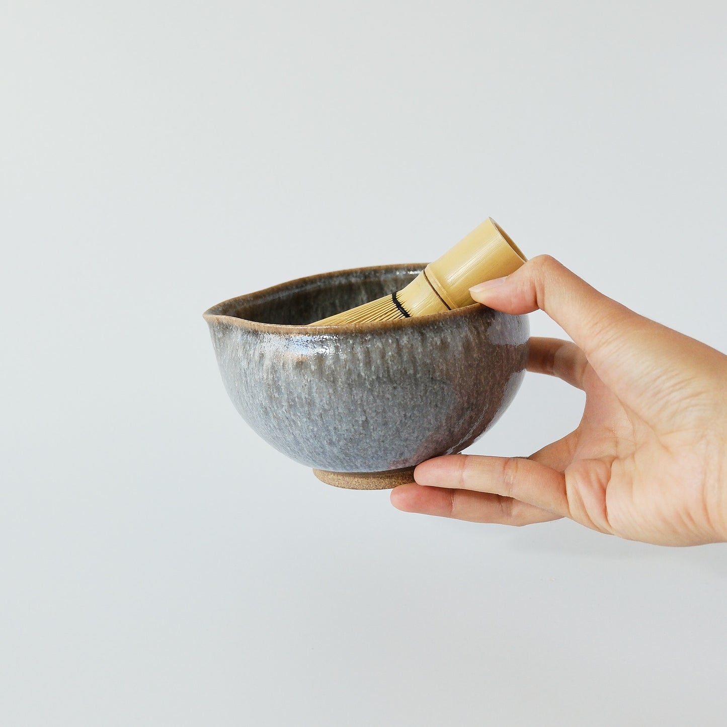 Matcha Bowl with Spout - Sesame by Masamura