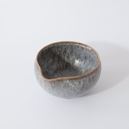Matcha Bowl with Spout - Sesame by Masamura