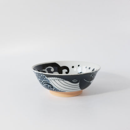 Ramen Noodle Large Bowl 21cm - Shiranami Whale