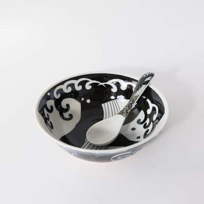 Ramen Noodle Large Spoon 17.5cm - Black Shiranami Whale