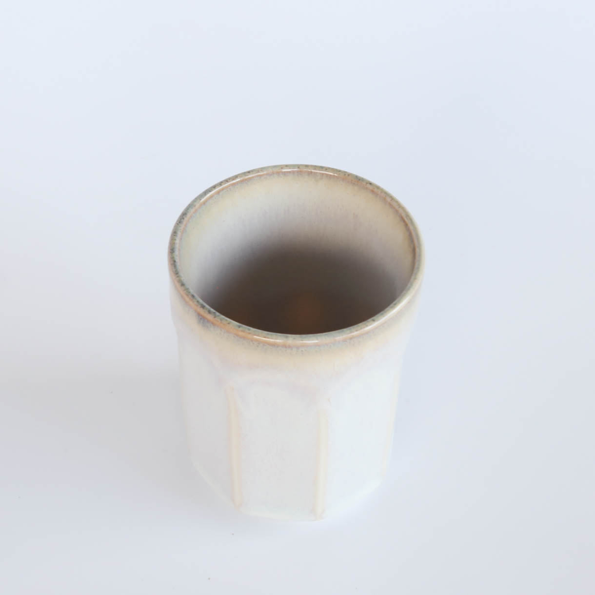 Rusty Unofu Octagonal Japanese Teacup 160ml - White