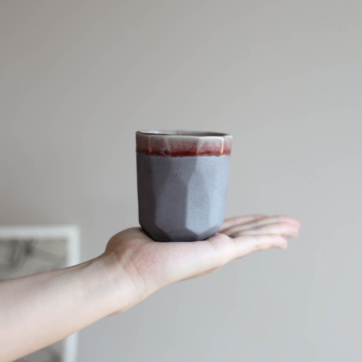 Cinnabar Sogi Japanese Teacup 180ml - Grey Red