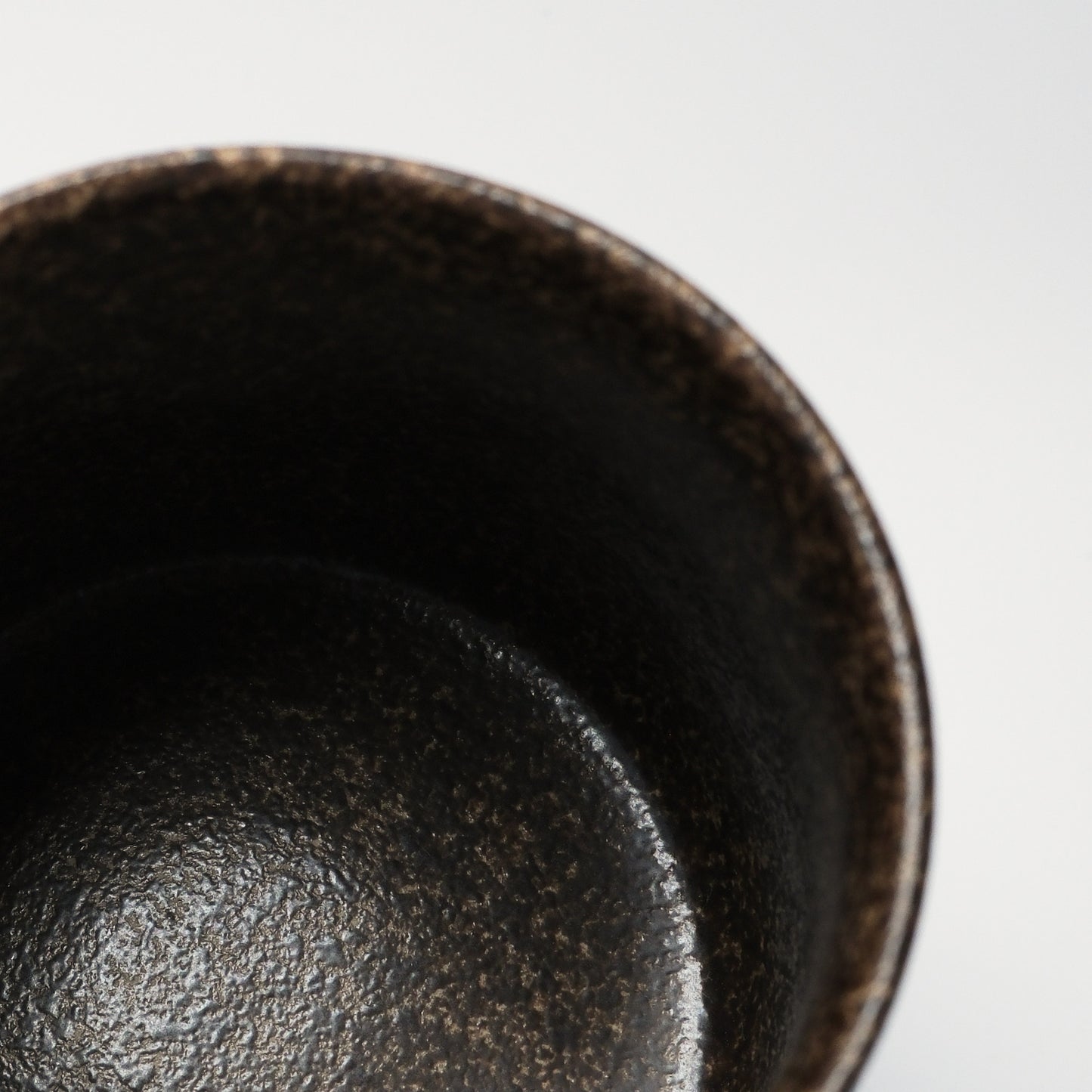 Rinka Arita Ware Japanese Whisky Cup Pair – Silver & Bronze