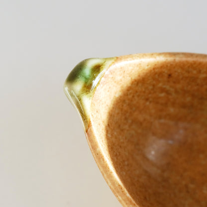 Leaf Shaped Petit Sauce Dish - Beige / Brown