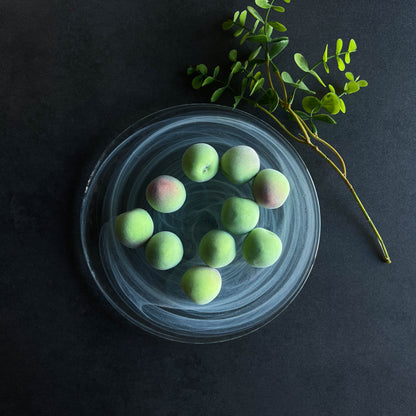 Suiryu Glass Round Plate 21cm / 28cm - White Marble