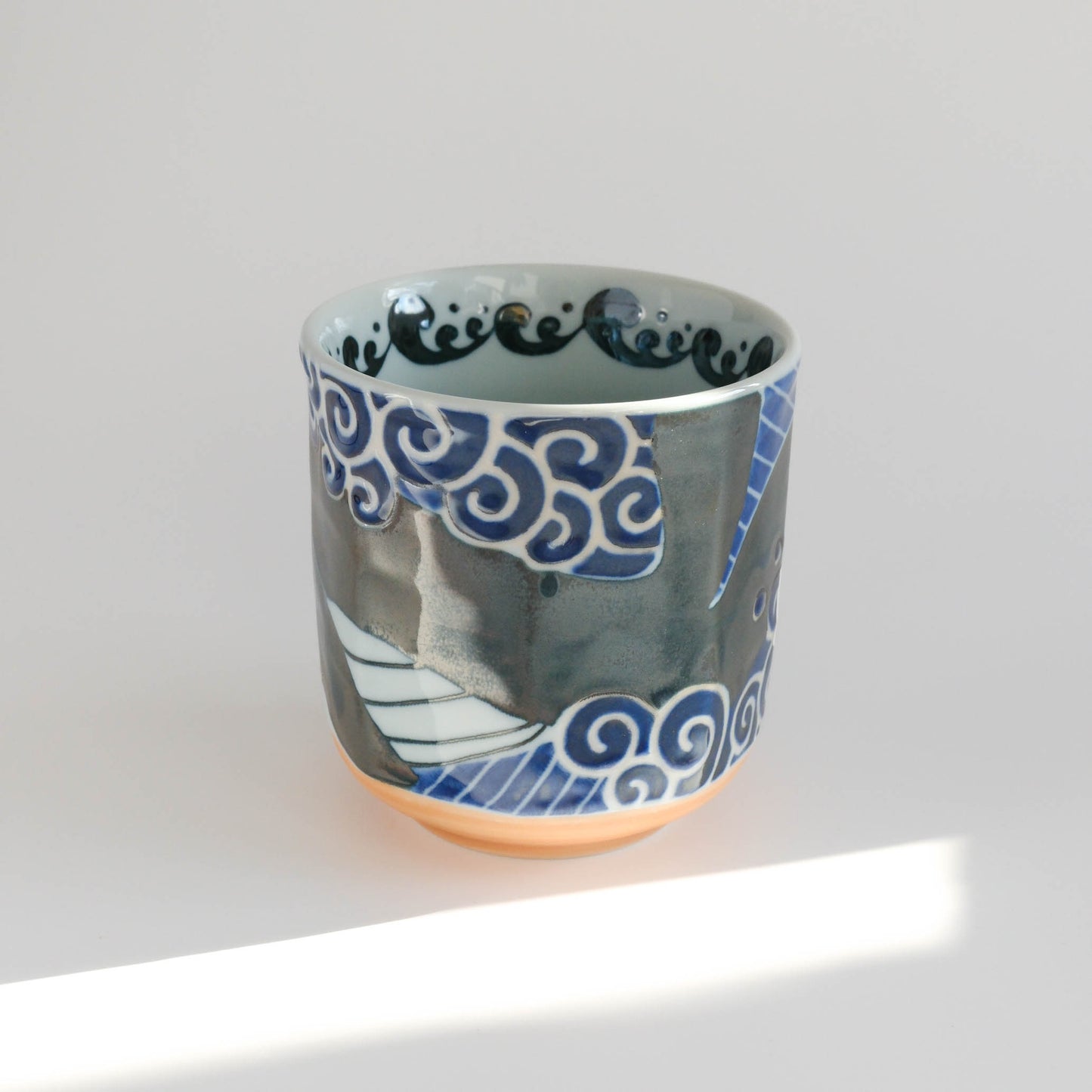 Sushi Tea Cup 280ml - Shiranami Whale