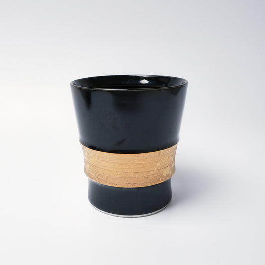Wazan Wabi Hasami Ware Japanese Whisky Cup – Black & Gold