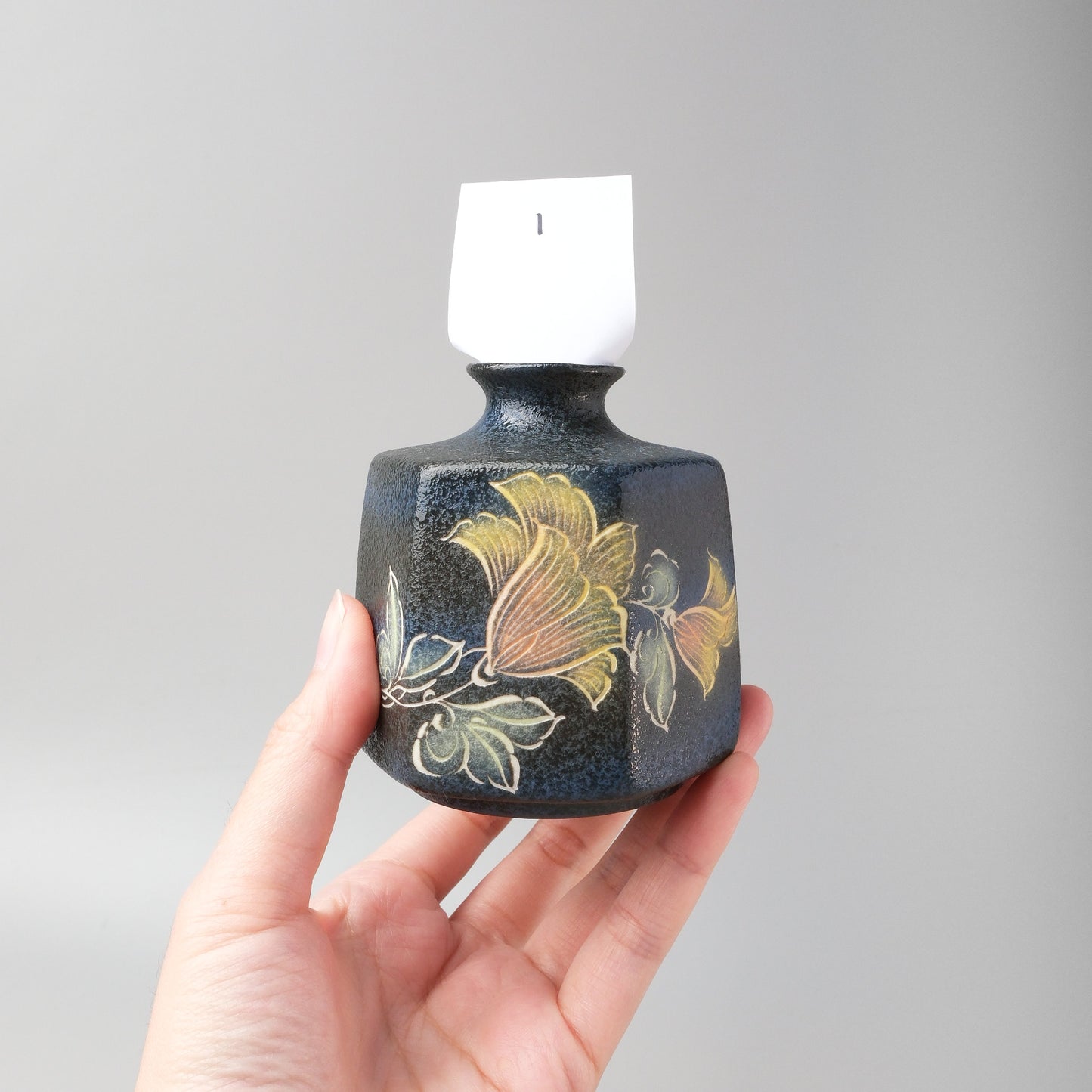Yakishime Arita Ware Hexagonal Bud Vase - Floral Vine