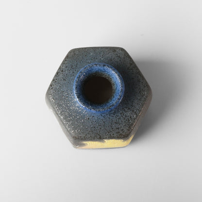 Yakishime Arita Ware Hexagonal Bud Vase - Golden Bloom