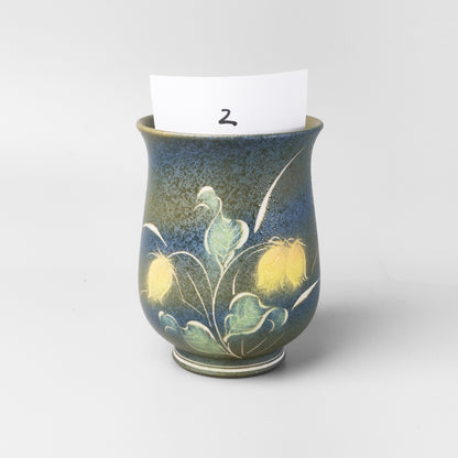 Yakishime Japanese Yunomi Teacup - Bell-shaped Clematis (Large)