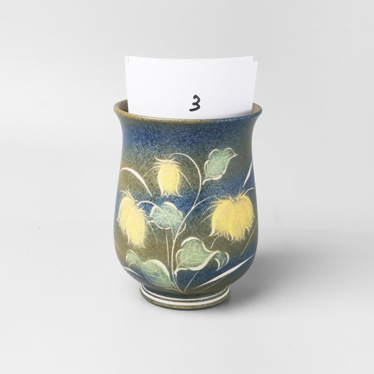 Yakishime Japanese Yunomi Teacup - Bell-shaped Clematis (Large)