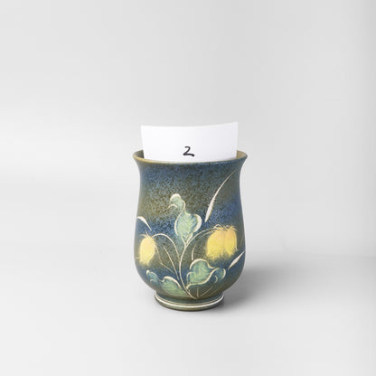 Yakishime Japanese Yunomi Teacup - Bell-shaped Clematis (Large)