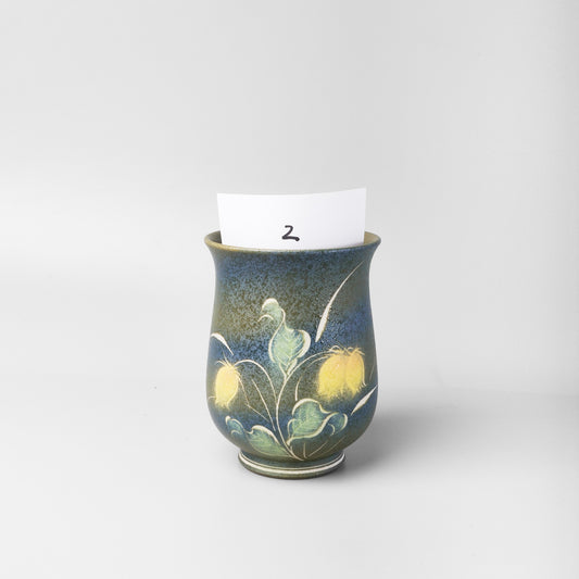 Yakishime Japanese Yunomi Teacup - Bell-shaped Clematis (Large)