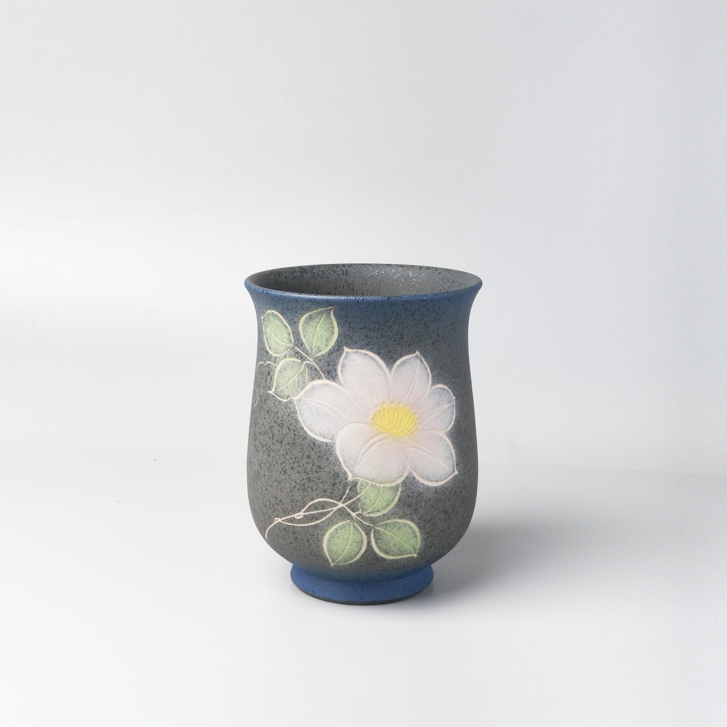 Yakishime Japanese Yunomi Teacup - Pink Clematis (Large)